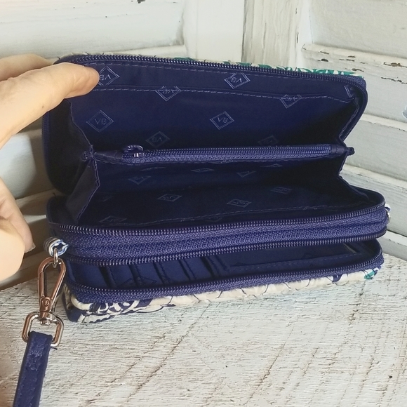 Vera Bradley Zip Around Wristlet - Picture 3 of 9